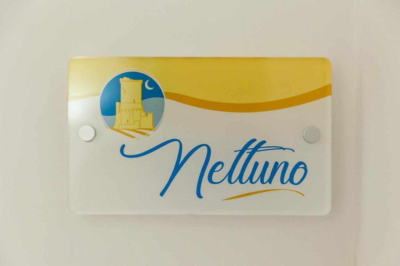 Velia34 Bed & Breakfast Salerno Bagian luar foto