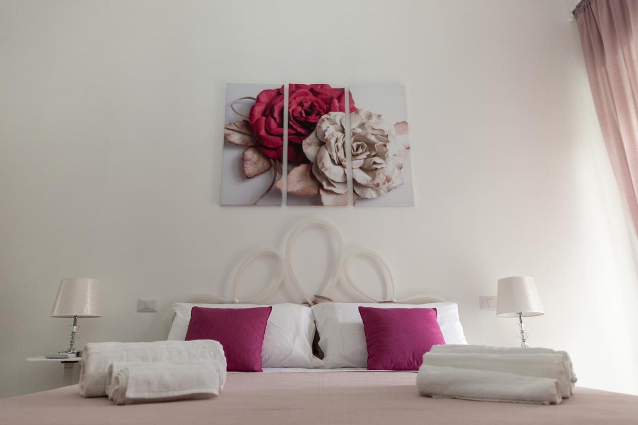 Velia34 Bed & Breakfast Salerno Bagian luar foto