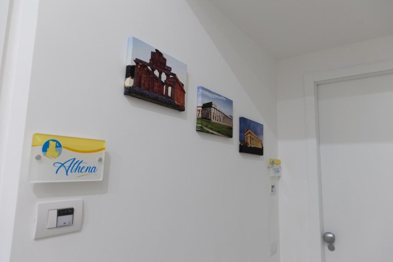 Velia34 Bed & Breakfast Salerno Bagian luar foto